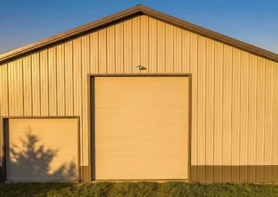 Modern 40x60 steel hay storage barn in Orangeville, front exterior view.